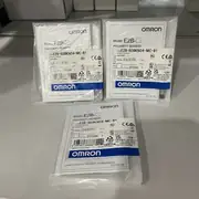 Omron E2B-S08KN04-MC-B1 2M Inductive Proximity Sensor M8 4mm NPN 2m Cable — detail view