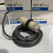Omron E2K-X15ME1 Capacitive Proximity Sensor 15mm — detail view