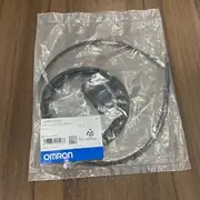 Omron E32-DC200 Diffuse Fiber Optic Cable — front view