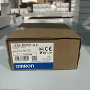 Omron E3S-DCP21-IL2 Diffuse Photoelectric Sensor with Indicator — detail view