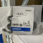 Omron E3T-ST21 2M Through-Beam Photoelectric Sensor NPN 2m Cable Ultra-Compact — detail view