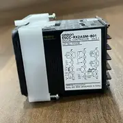 Omron E5CC-RX2ASM-801 Digital Temperature Controller 48x96mm Relay Output — front view