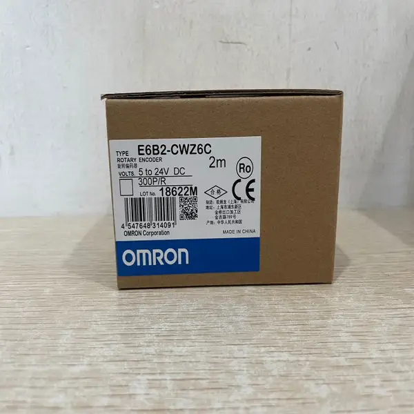 Omron E6B2-CWZ6C 300P-R Rotary Encoder 300P/R DC5-24V NPN Φ40mm — front view
