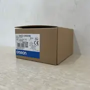 Omron E6C2-CWZ5B 500P-R 2M Rotary Encoder 500P/R DC5-24V Voltage Output 2m Cable — detail view
