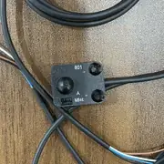 Omron EE-SA801A Fiber Amplifier for Fiber Optic Sensors — side view