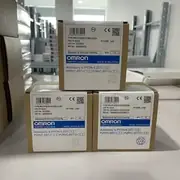 Omron G2RV-ST500 DC24 slim relay — single retail box with Omron label, CE mark, RoHS mark, and Beware of the Coil Polarity instruction printed on the side of the package