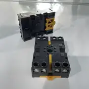 Omron P2CF-08-E Relay Socket 8-Pin Front Connection — front view