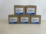 Omron R88M-1M20030T-S2 AC Servo Motor 200W 3000rpm 1S Series Smooth Shaft — detail view