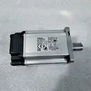 Omron R88M-K40030H-S2-Z 400W AC Servo Motor 3000 RPM IP65 Encoder — side view