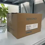 Omron SGDV-3R5DE1A Servo Drive 400W Σ-V Series — side view