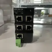 Omron W4S1-05B Photoelectric Sensor Amplifier — side view
