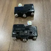 Omron Z-15GW22-B Limit Switch SPDT Ball Short Swing Bar — side view