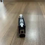 Omron Z-15GW22A55-B5V Limit Switch SPDT Roller Lever — front view